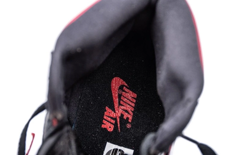 Black 555088-061 1 Jordan Gym  Retro Red High 0112